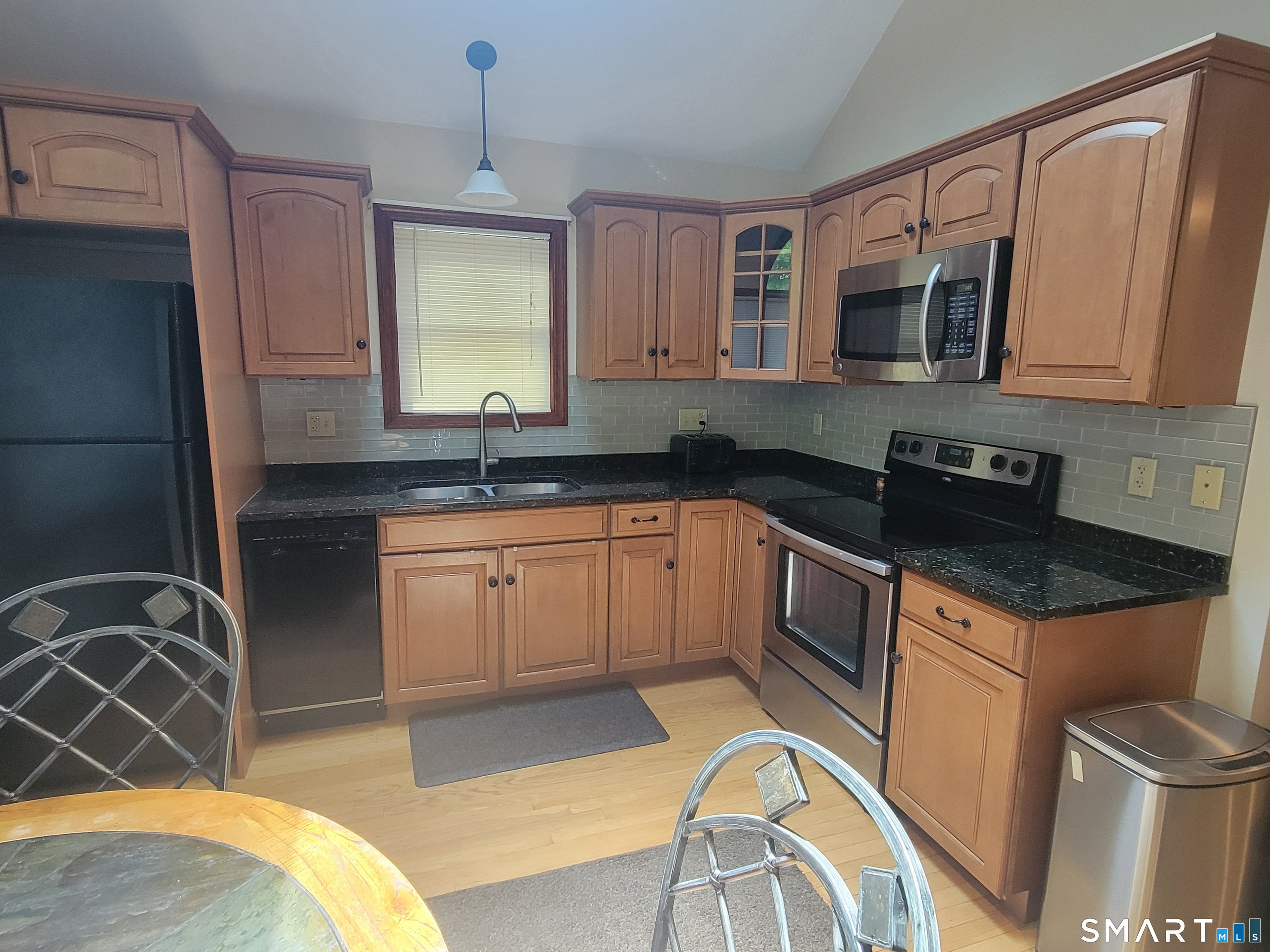 11 Gopher Road Newtown, CT 06470 - Photo 15 of 29