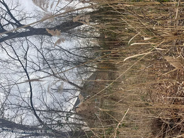 $499,000 | 527 Page Avenue | Tottenville