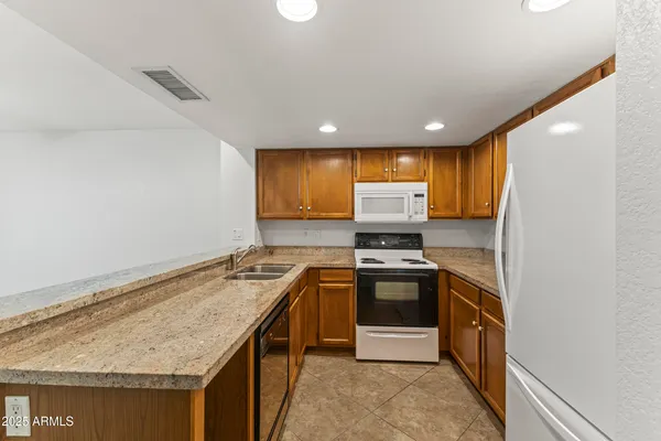 $1,100 | 4730 West Northern Avenue, Unit 1158, Glendale, AZ 85301