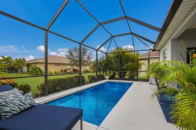 $449,900 | 5006 Boston Common Glen, Lakewood Ranch, FL 34211