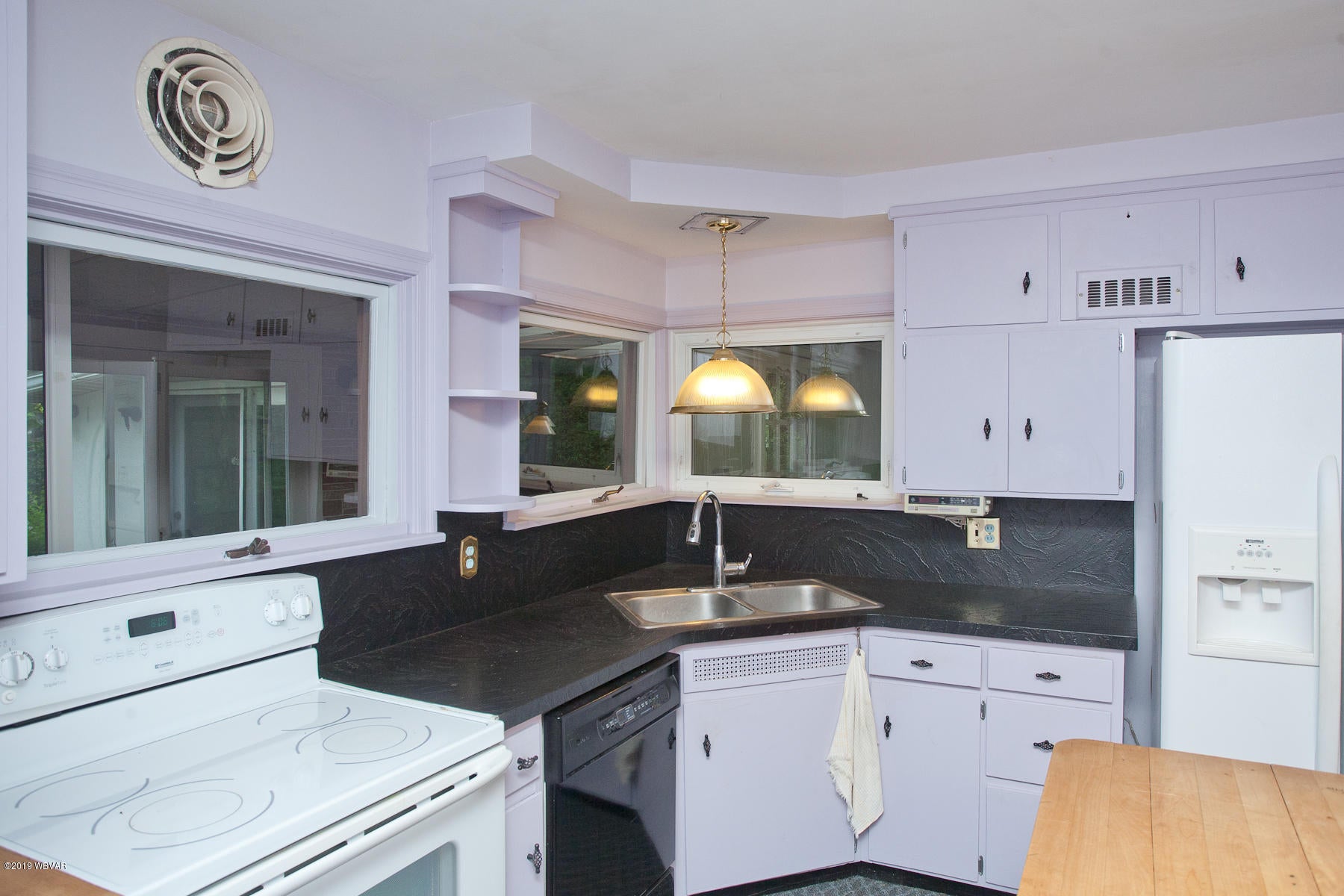 1555 Overbrook Road Williamsport, PA 17701 - Photo 5 of 19 MC073119LF-8