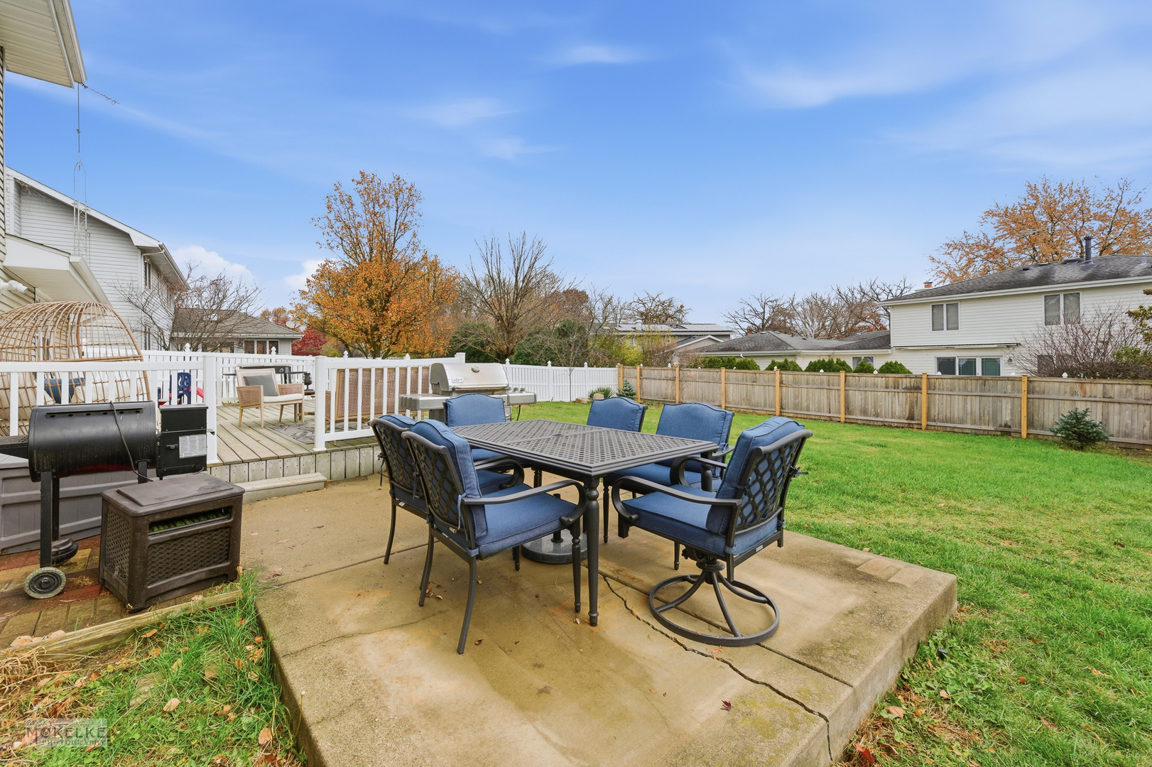 1000 South Raven Road Shorewood, IL 60404 - Photo 35 of 43 a view of a patio with table and chairs