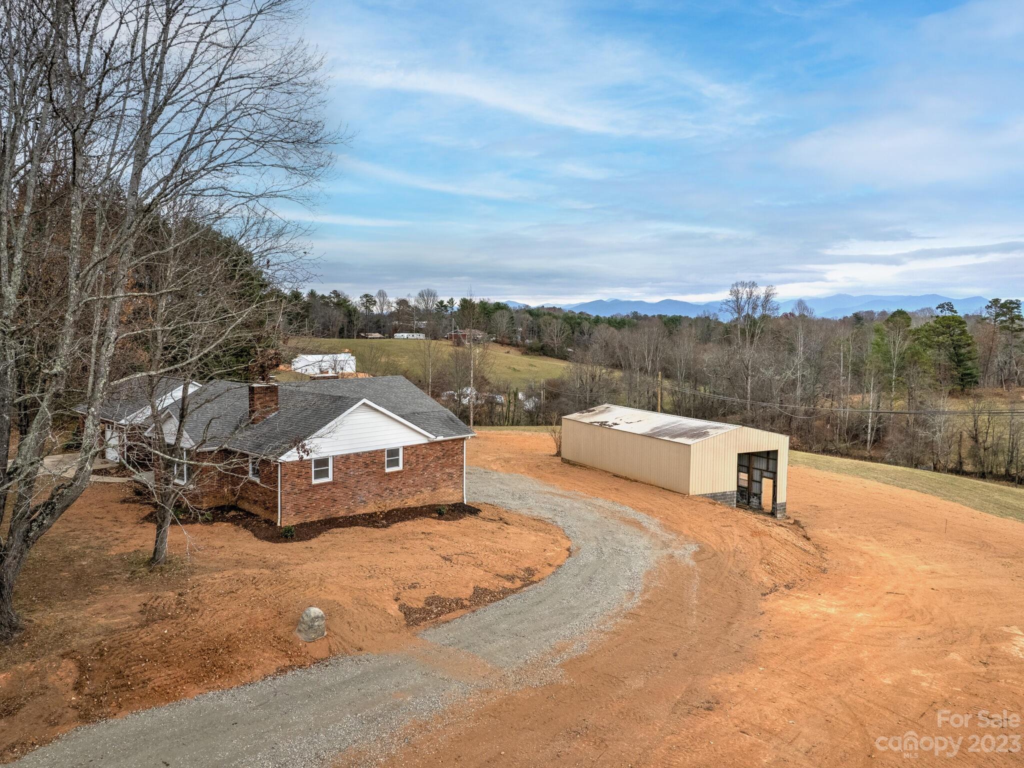 1206 Alexander Road Leicester, NC 28748 - Photo 34 of 35 Gallery Image 34