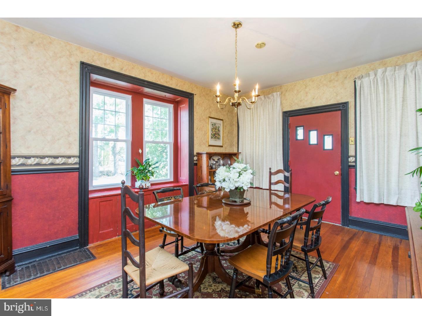 63 Egypt Road Norristown, PA 19403 - Photo 11 of 25 Gallery Image 11