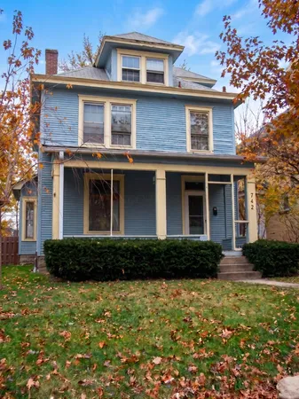 $2,300 | 142 East Northwood Avenue, Columbus, OH 43201