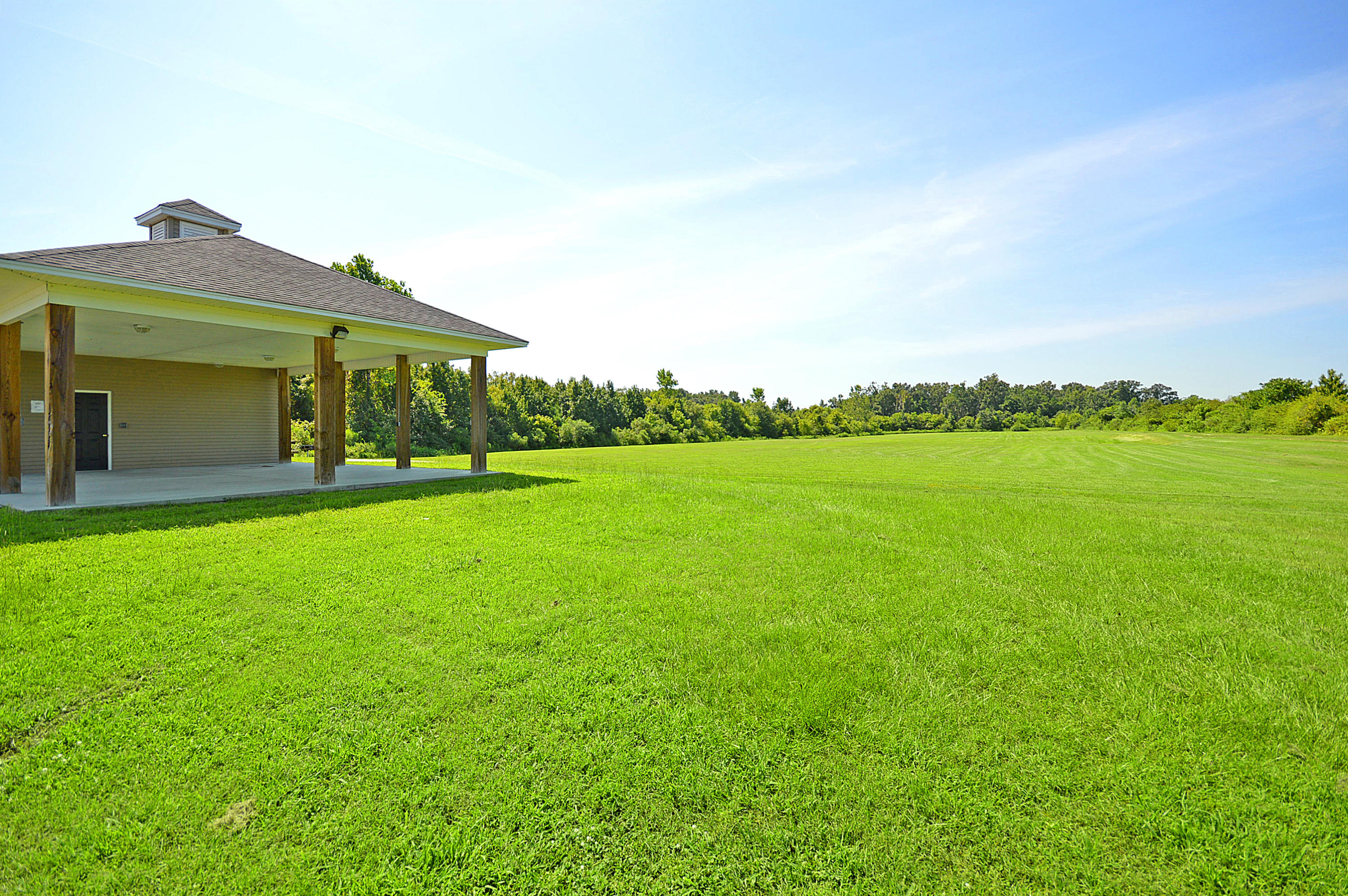 110 Lakestone Road Moncks Corner, SC 29461 - Photo 32 of 36 10WideopenField