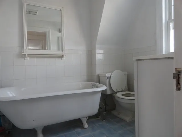 $4,000 | 14 Rowe Hill Road, Stoneham, MA 02180