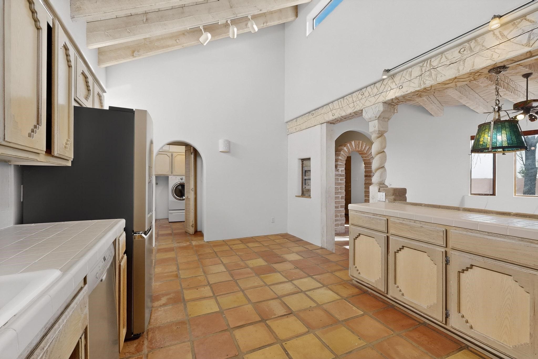 33 Moya Loop Santa Fe, NM 87508 - Photo 14 of 64