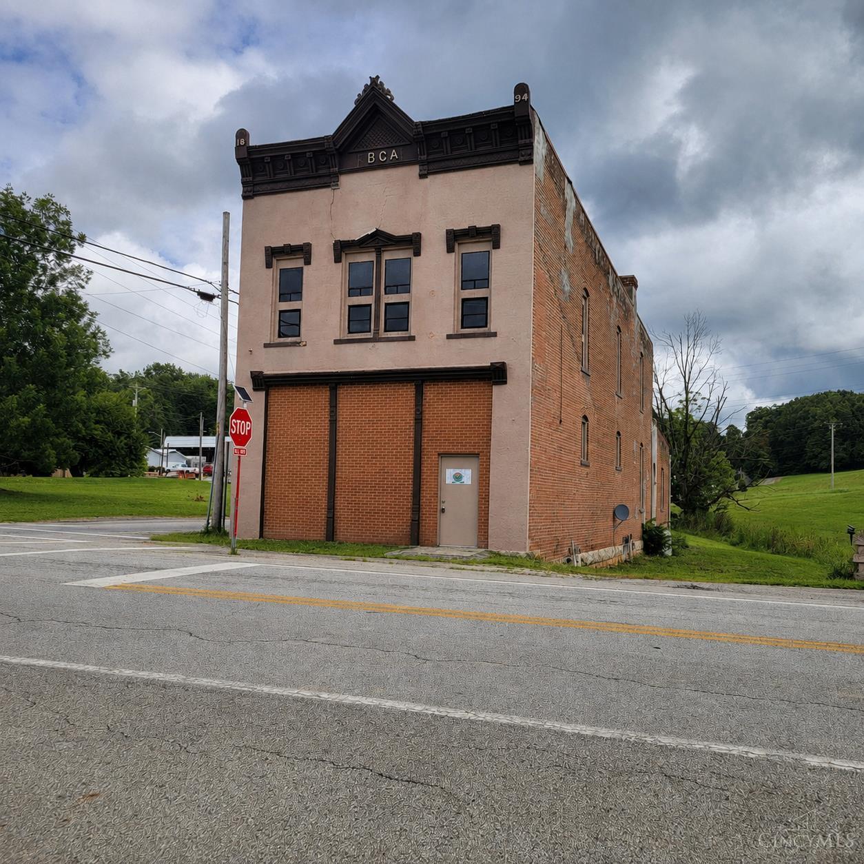 104 Main Street Sinking Spring, OH 45172 - Photo 1 of 15 Gallery Image 1