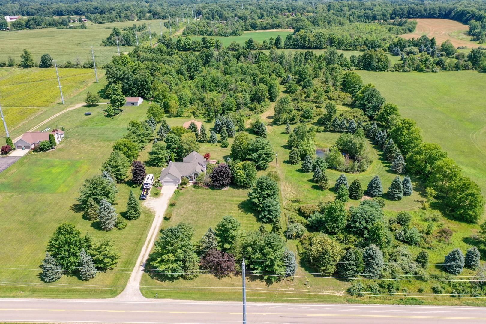 3708 Klam Road Columbiaville, MI 48421 - Photo 48 of 63 50087250-47.JPG