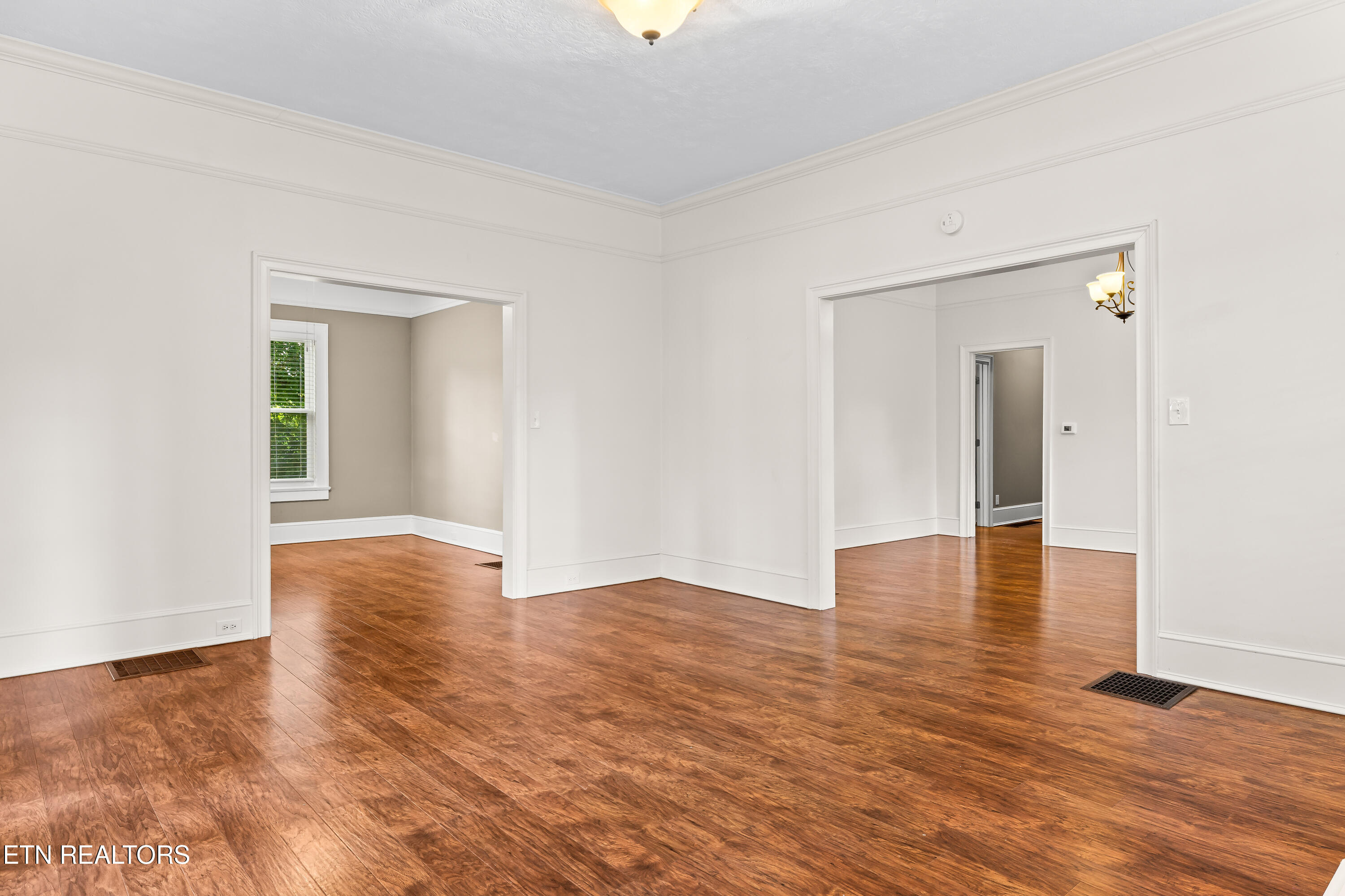 1014 Sevierville Road Maryville, TN 37804 - Photo 10 of 52 1014SeviervilleRd-4