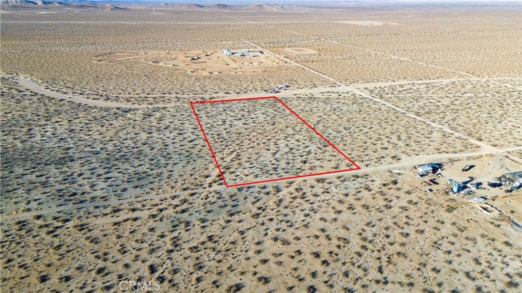 462 Pascal Lane Adelanto, CA 92301 - Photo 4 of 12 a view of an ocean beach