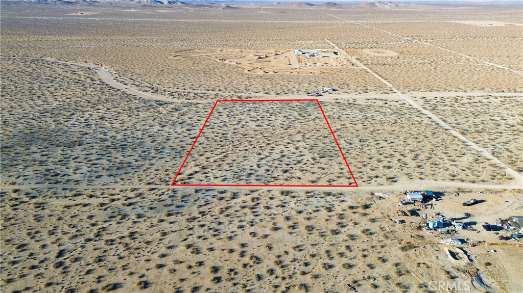 462 Pascal Lane Adelanto, CA 92301 - Photo 6 of 12 a view of a bathroom