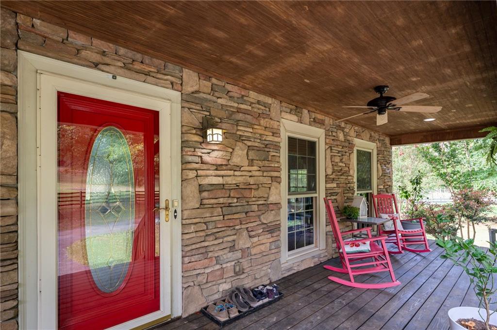 502 East Valley Road Northeast Rydal, GA 30171 - Photo 12 of 62