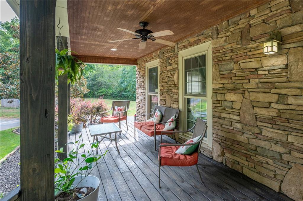 502 East Valley Road Northeast Rydal, GA 30171 - Photo 16 of 62