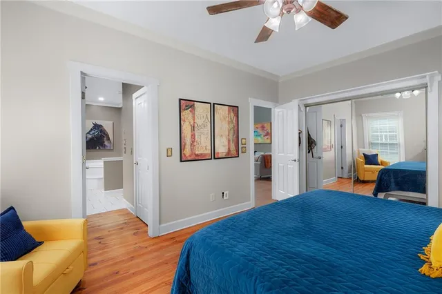 a view of a hallway with windows