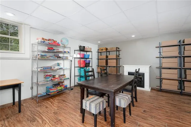 $725,000 | 502 East Valley Road Northeast, Rydal, GA 30171