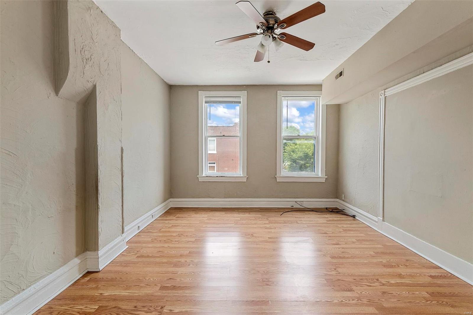 3129 Morgan Ford Road St. Louis, MO 63116 - Photo 8 of 52 Gallery Image 8