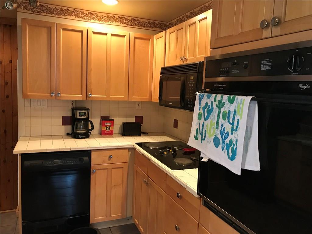 3983 North Hermitage Road Transfer, PA 16154 - Photo 3 of 23 Gallery Image 3