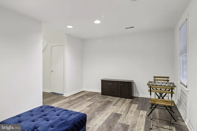 $585,000 | 7673 Northern Oaks Court, Springfield, VA 22153