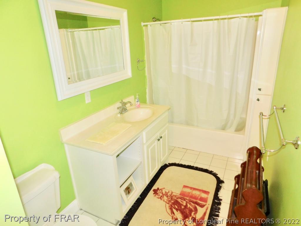 1339 Ward Store Road Fairmont, NC 28340 - Photo 25 of 32 Gallery Image 25