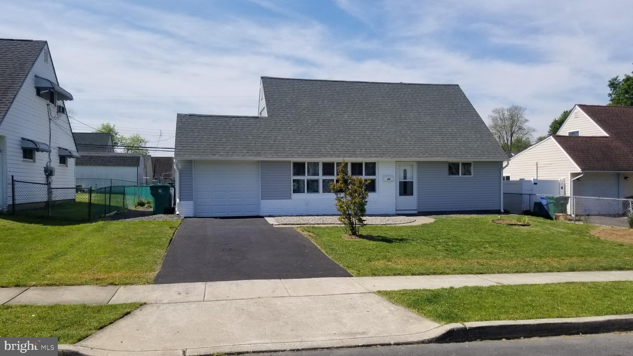 43 Micahill Road Levittown, PA 19056 - Photo 1 of 18 Gallery Image 1