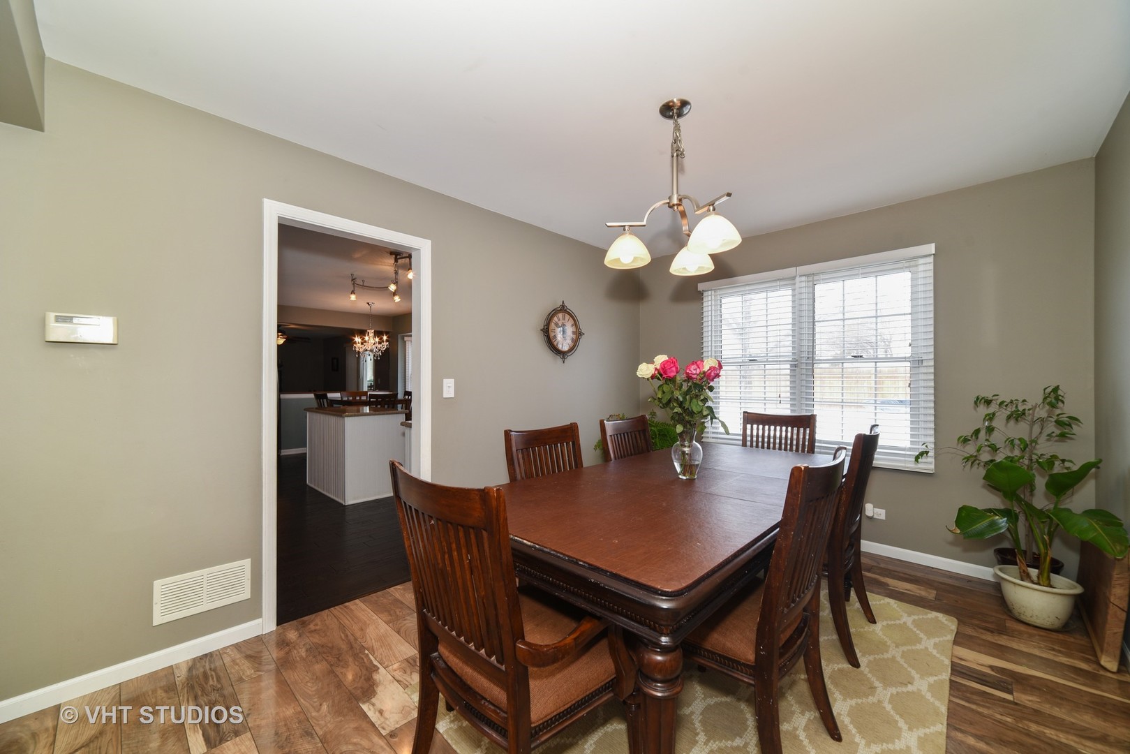 2686 Kettlehook Drive Elgin, IL 60124 - Photo 6 of 25