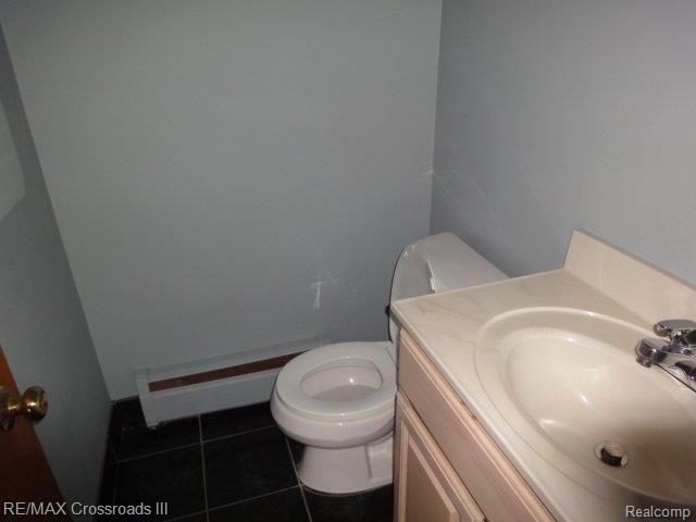 48230 Gyde Road Canton, MI 48187 - Photo 9 of 11 LAV.jpg