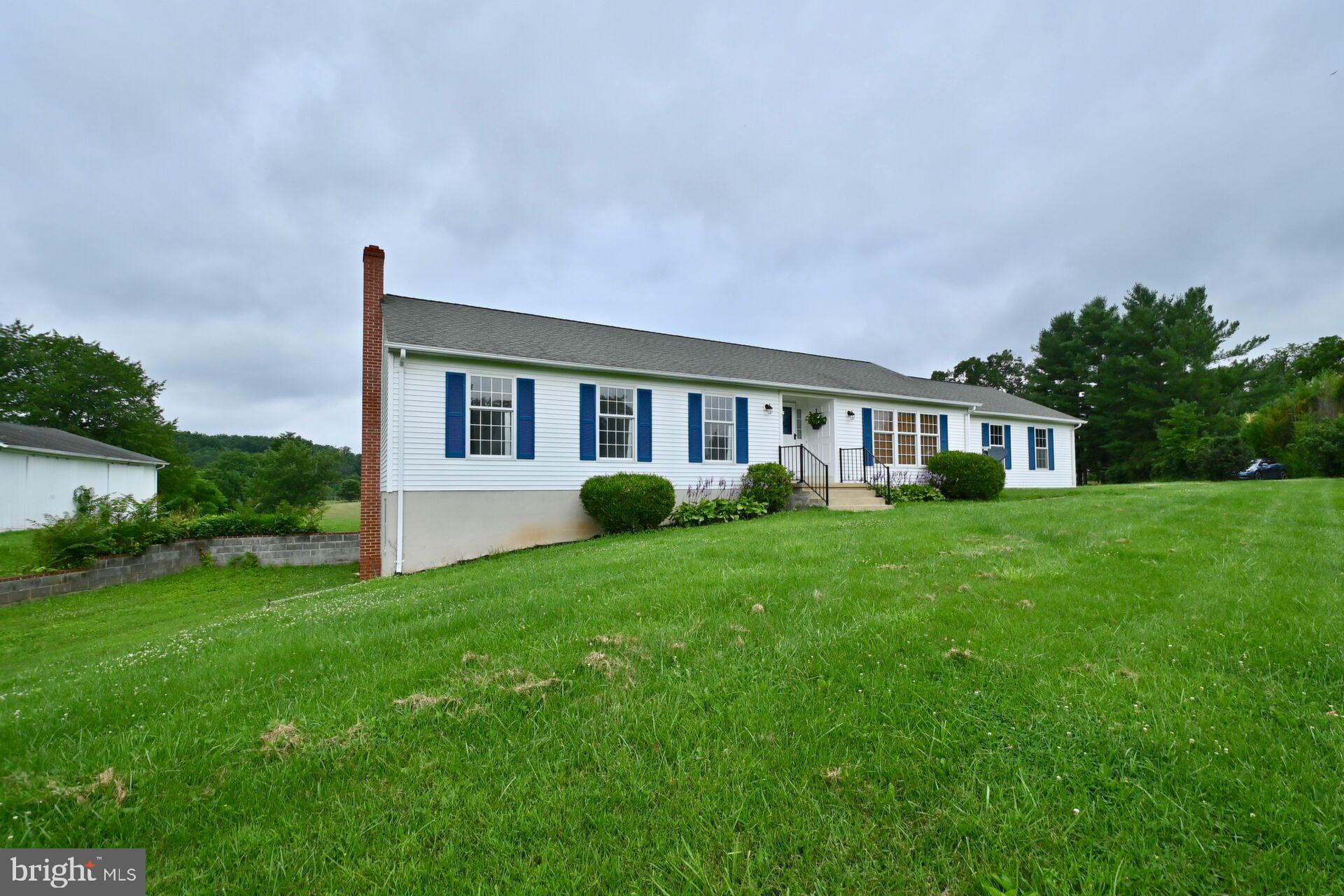 11639 Hume Road Hume, VA 22639 - Photo 1 of 33 Gallery Image 1