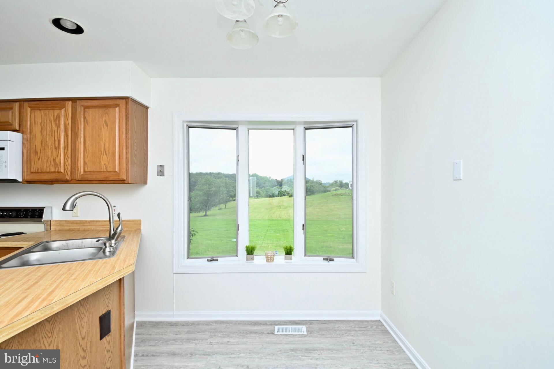 11639 Hume Road Hume, VA 22639 - Photo 26 of 33 Gallery Image 26