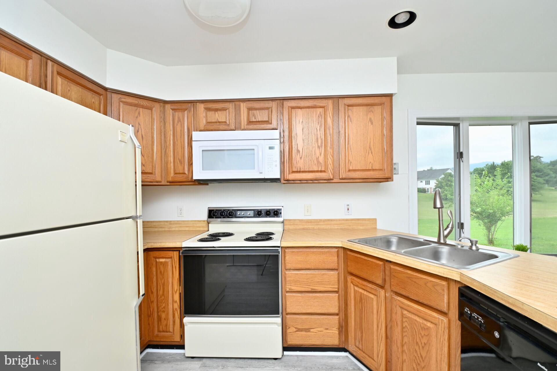 11639 Hume Road Hume, VA 22639 - Photo 5 of 33 Gallery Image 5