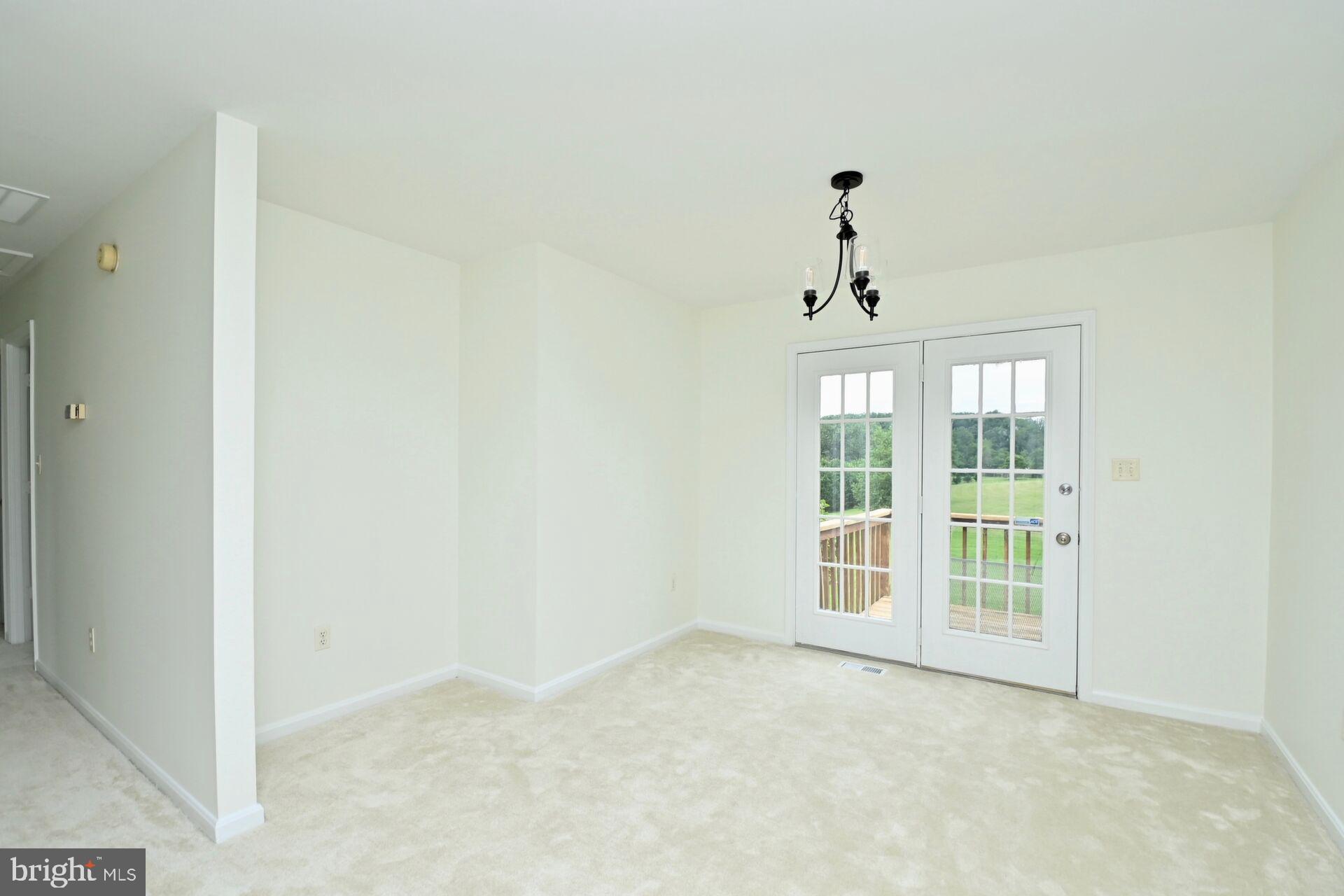 11639 Hume Road Hume, VA 22639 - Photo 6 of 33 Gallery Image 6