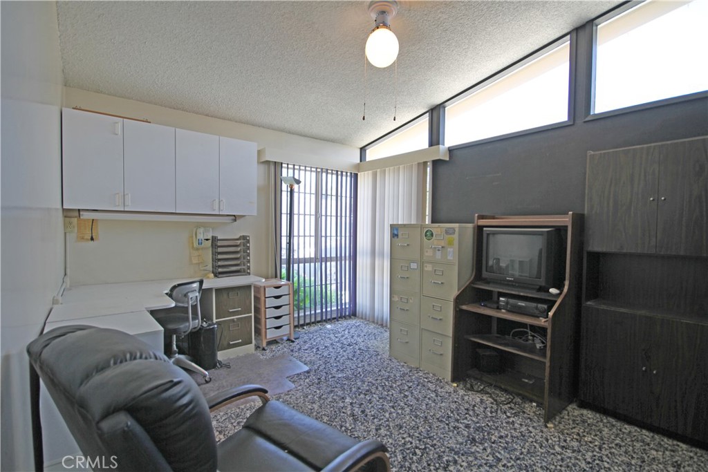 15234 Caravaca Road La Mirada, CA 90638 - Photo 17 of 24