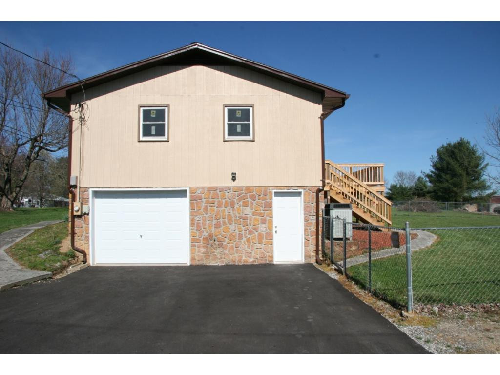 266 Berry Ridge Road Jonesborough, TN 37659 - Photo 23 of 25 Photo 23