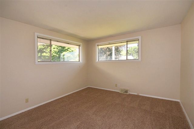 15 North Clinton Road Spokane, WA 99216 - Photo 8 of 9 Gallery Image 8