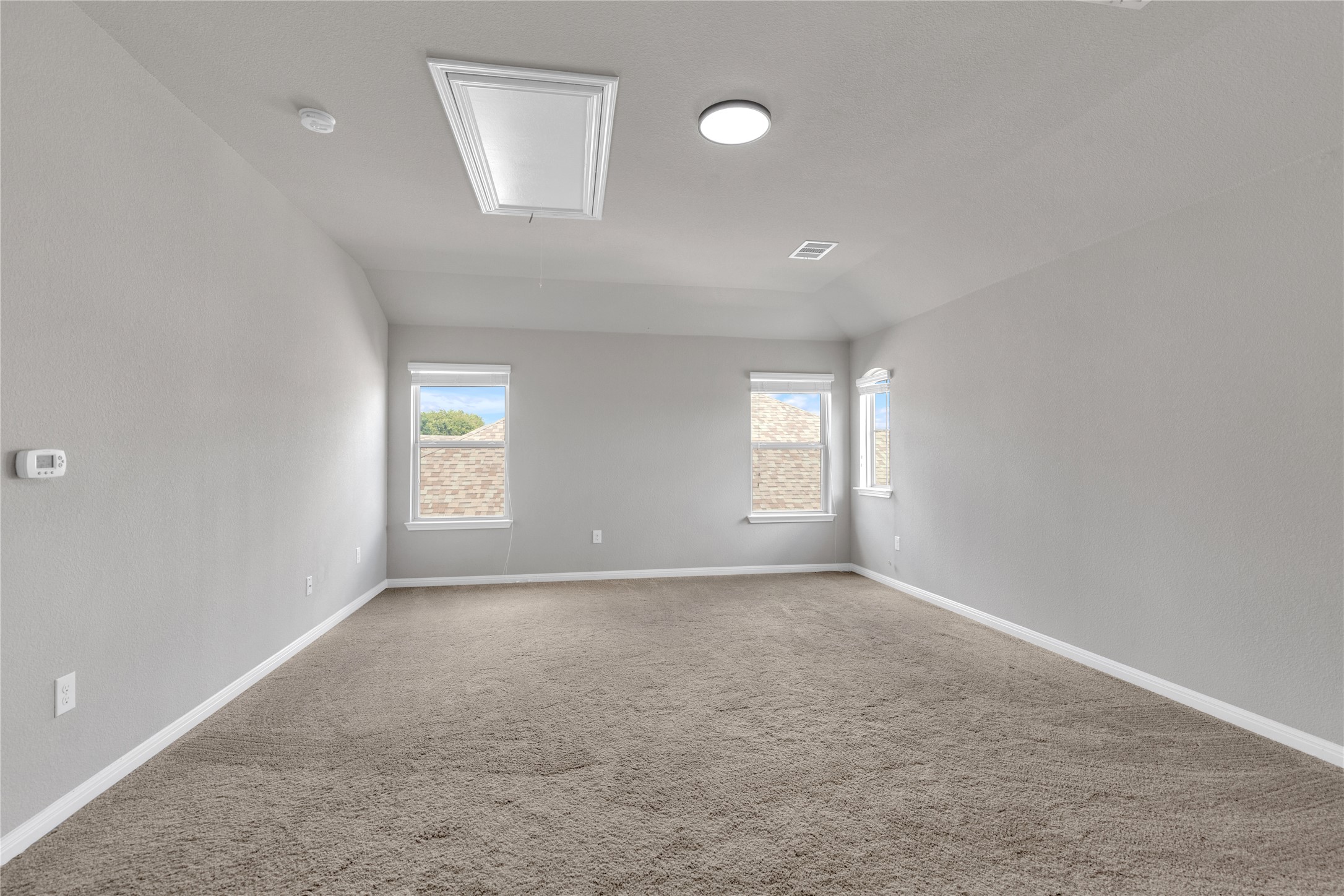 721 Schefer Street Leander, TX 78641 - Photo 26 of 38 an empty room with windows and closet