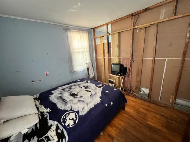 $214,500 | 1512 North 32nd Avenue, Melrose Park, IL 60160