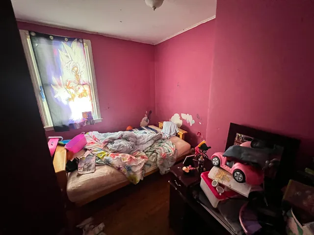 $214,500 | 1512 North 32nd Avenue, Melrose Park, IL 60160