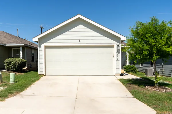 $1,650 | 7222 Silos Ridge, San Antonio, TX 78252