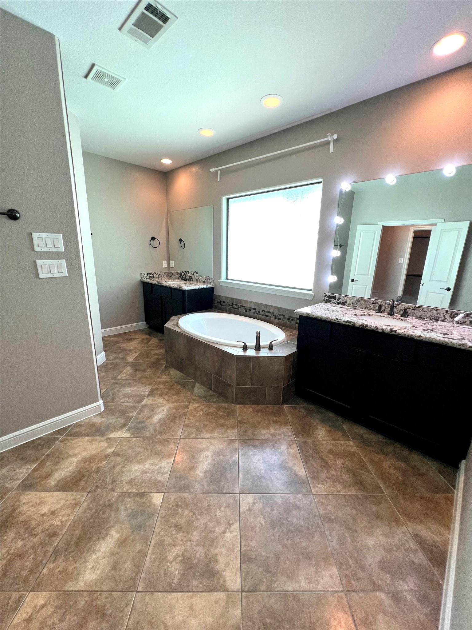 1818 Edwards Street Houston, TX 77007 - Photo 28 of 33