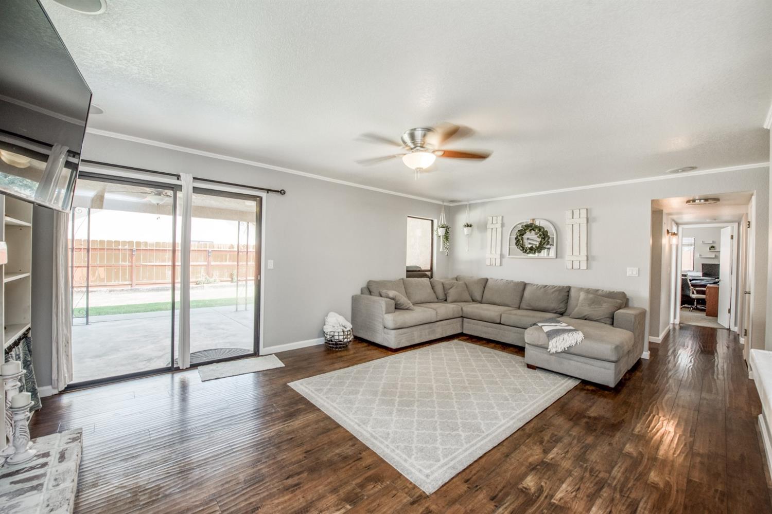 1535 Buckingham Avenue Clovis, CA 93611 - Photo 14 of 33