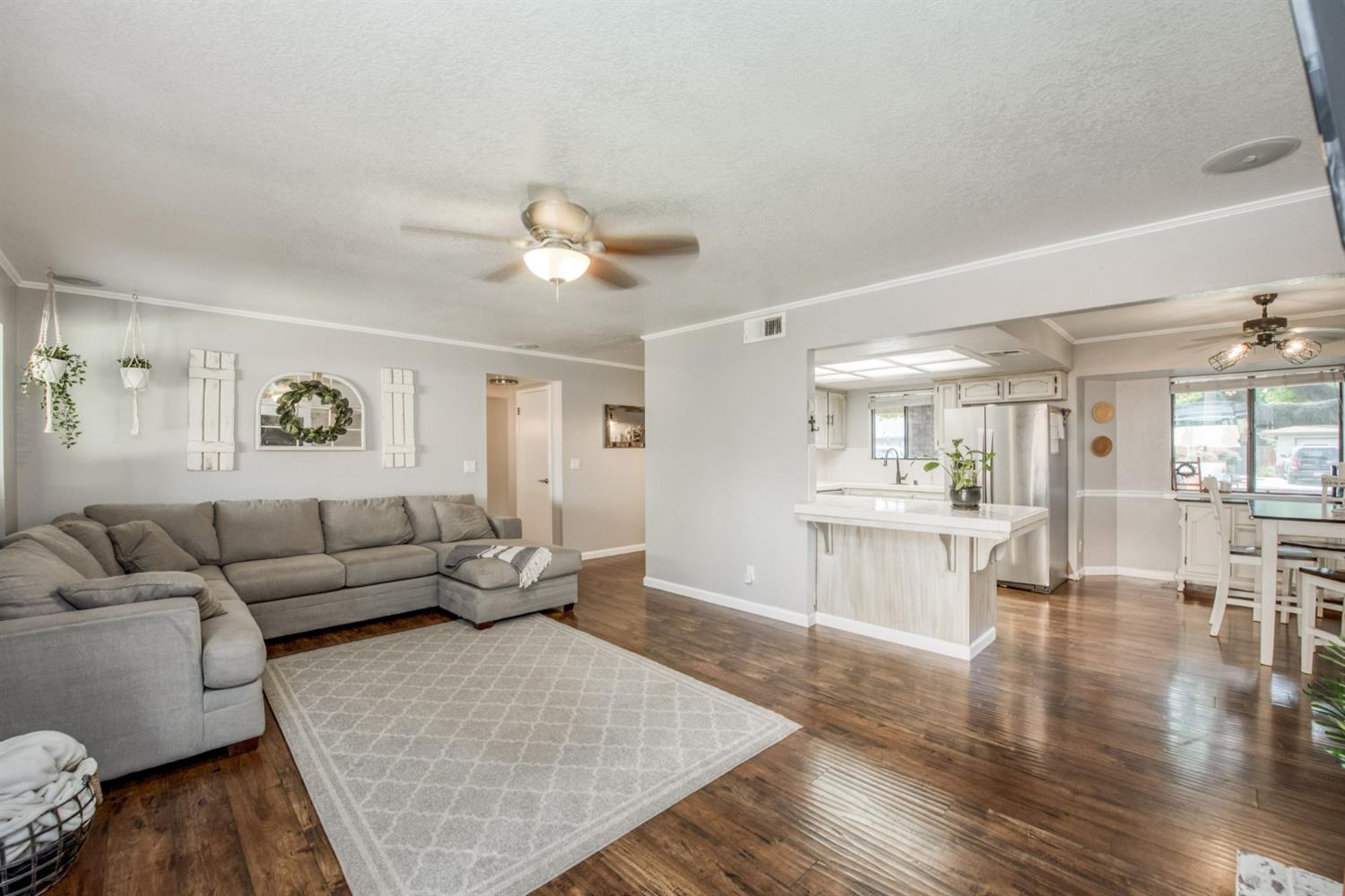 1535 Buckingham Avenue Clovis, CA 93611 - Photo 15 of 33