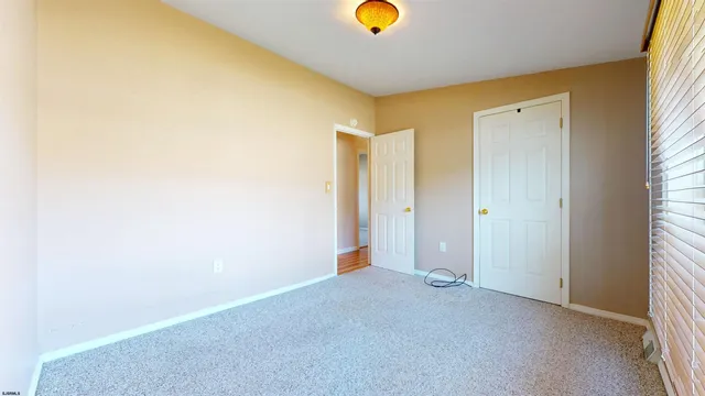 $195,000 | 72 Knollwood Drive, Mays Landing, NJ 08330