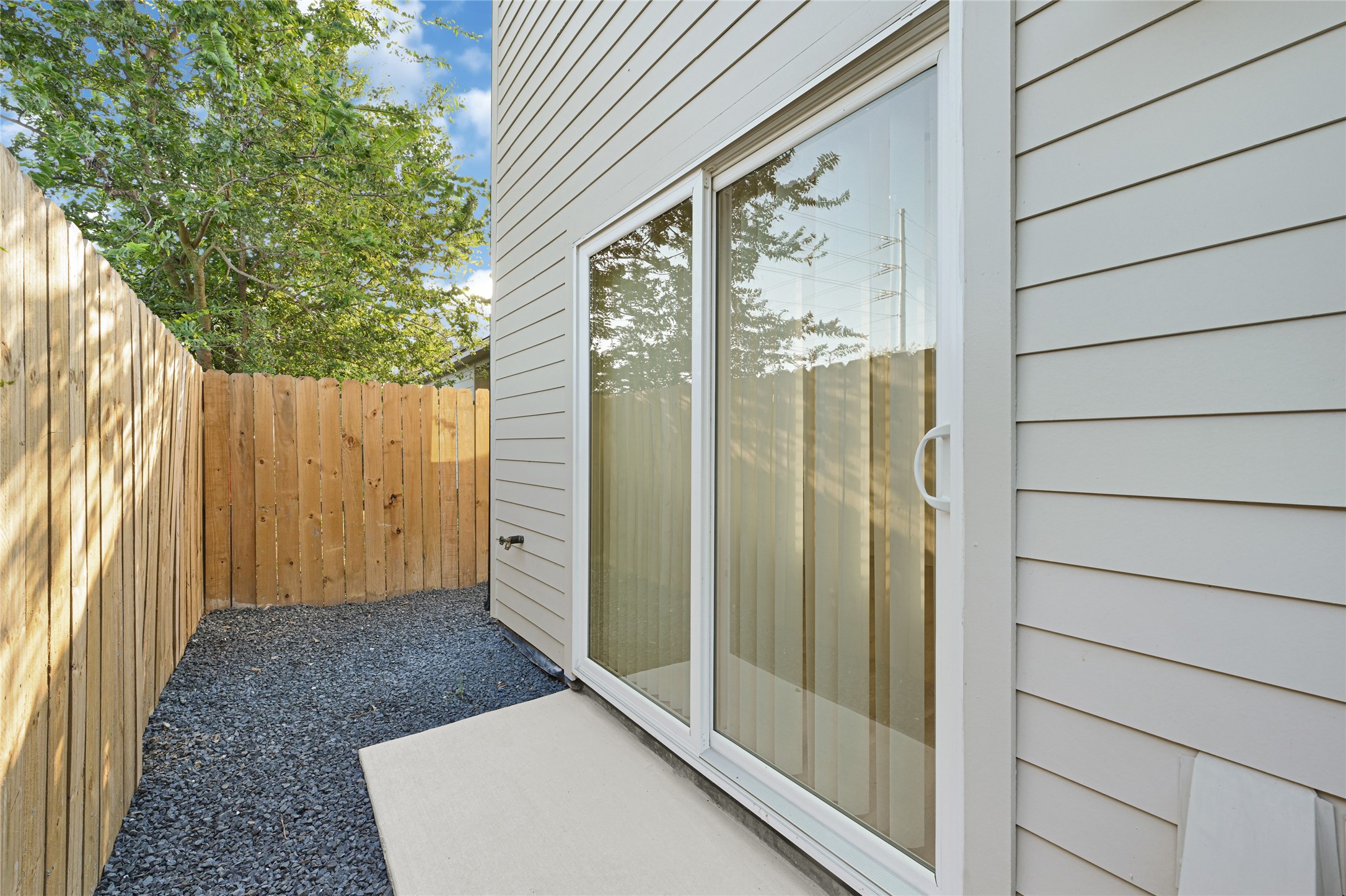 327 Tite Street, Unit B Houston, TX 77029 - Photo 6 of 22