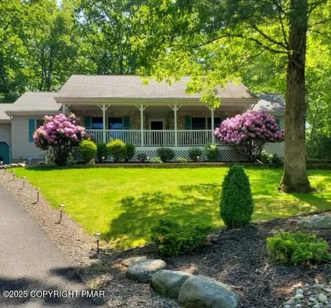 $419,900 | 284 Eastshore Drive, East Stroudsburg, PA 18301