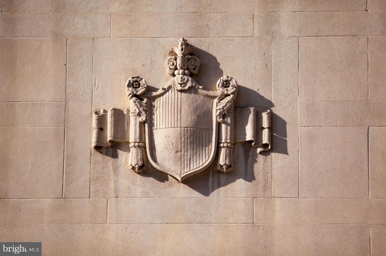 2100-2 Walnut Street, Unit 8B Philadelphia, PA 19103 - Photo 20 of 38