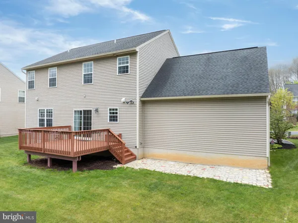 $595,000 | 2427 Saratoga Drive, State College, PA 16801