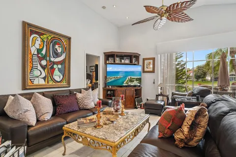 $980,000 | 315 Timberwood Court, Palm Beach Gardens, FL 33418