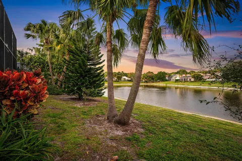 $980,000 | 315 Timberwood Court, Palm Beach Gardens, FL 33418