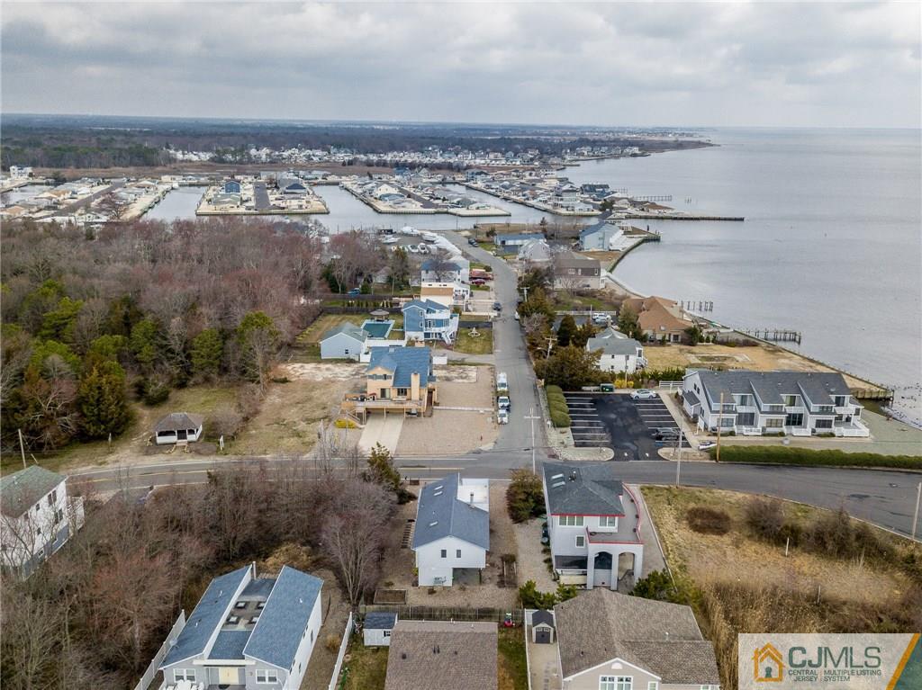 88 Bryant Road Waretown, NJ 08758 - Photo 5 of 25 Gallery Image 5